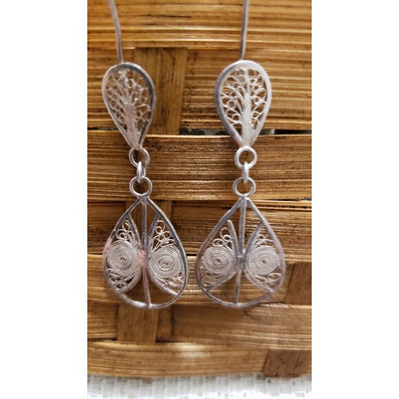 Vintage Hand Crafted Artisan Silver Dangle Earrings - Picture 10 of 10